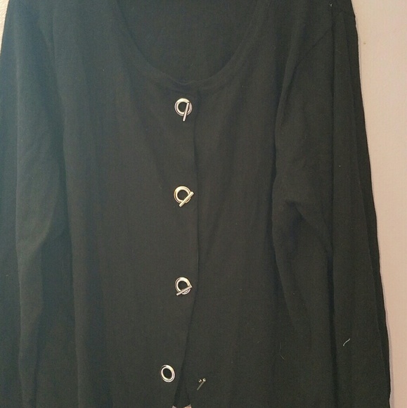 Shirt - Picture 1 of 1